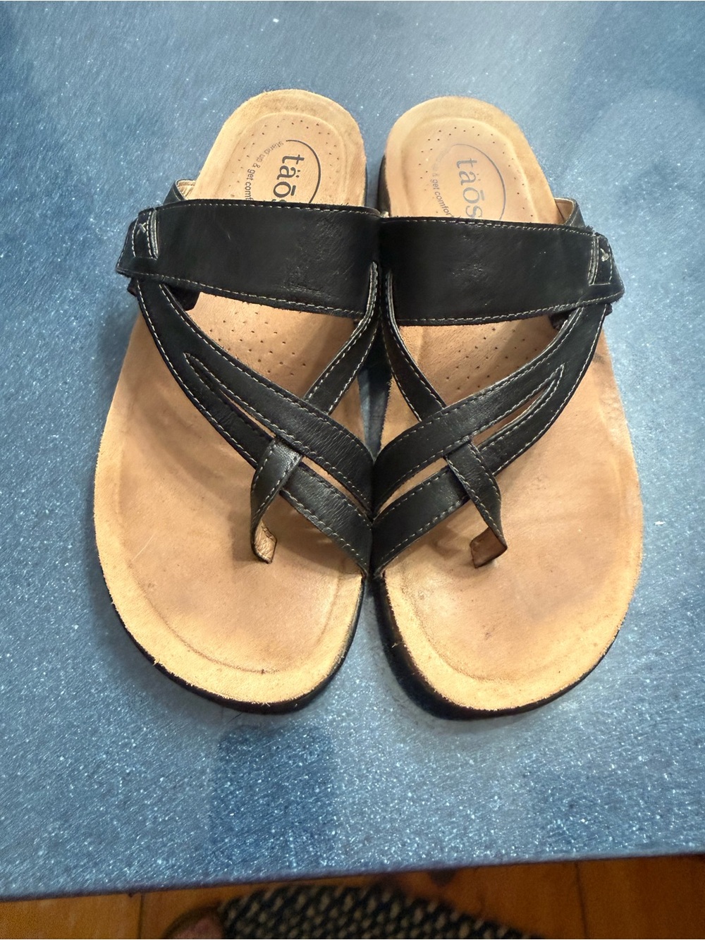 Taos Black Leather Slide Sandals - Picture 4 of 10